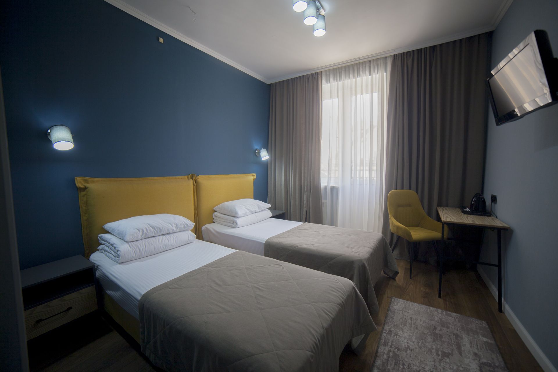 Отель Альпина