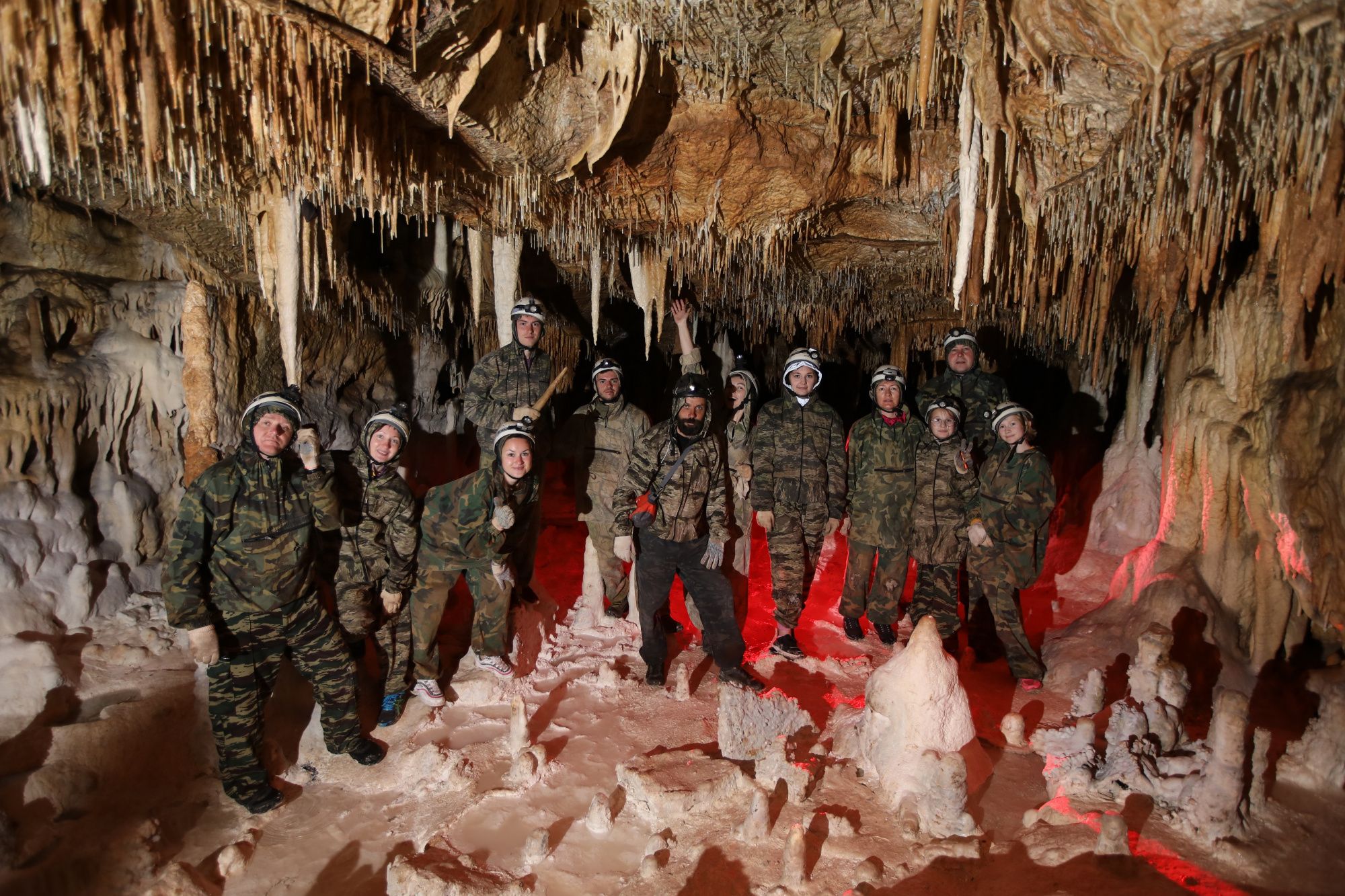 Подземные пещеры