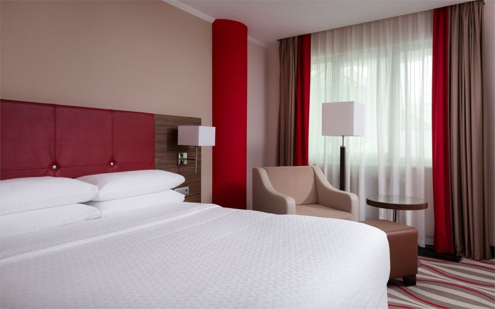 Отель Азимут 5