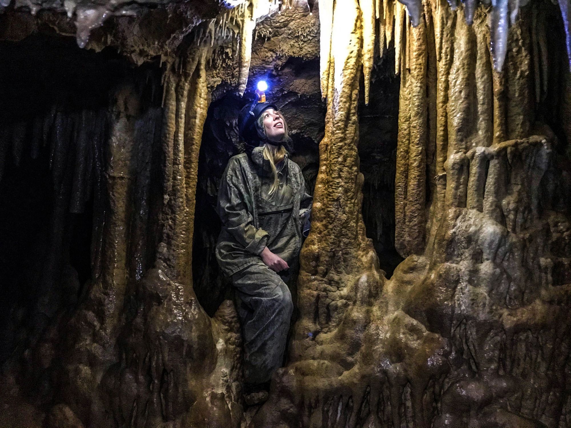 Подземные пещеры