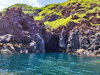 Морская прогулка на лодках, полуостров Чирип. Белые скалы, Охотское море.