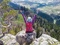 Пешая прогулка в верховья реки Курджипс