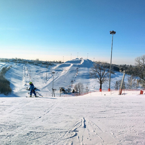 Новогодние сноубордические каникулы в ГК Леонида Тягачева