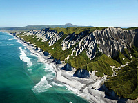 Морская прогулка на лодках, полуостров Чирип. Белые скалы, Охотское море.