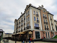Отель  Европа 3