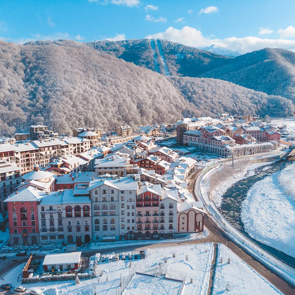 Горы и море — семейный горнолыжный тур в Сочи и Абхазию