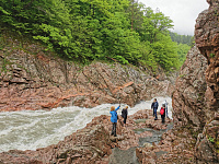 Гранитный каньон, Гузерипльский дольмен, термальные источники