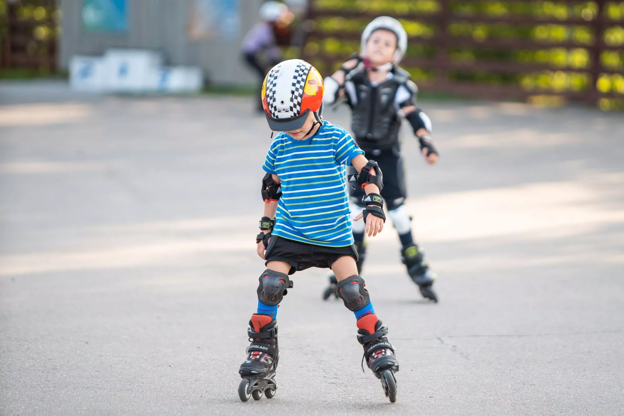              Rollerskateonline -     